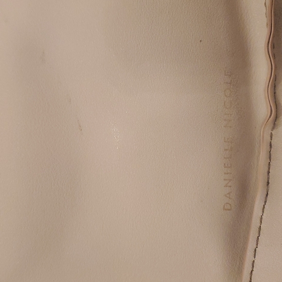 Danielle Nicole Shoulder Bag - Picture 4 of 6